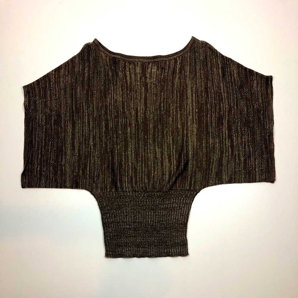 URBAN BEHAVIOR Batwing Golden brown Knit Top